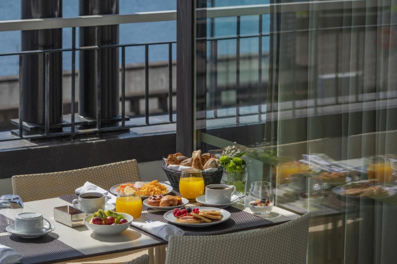 Grand Hotel Acores Atlantico Ponta Delgada  Exterior photo Breakfast at the hotel