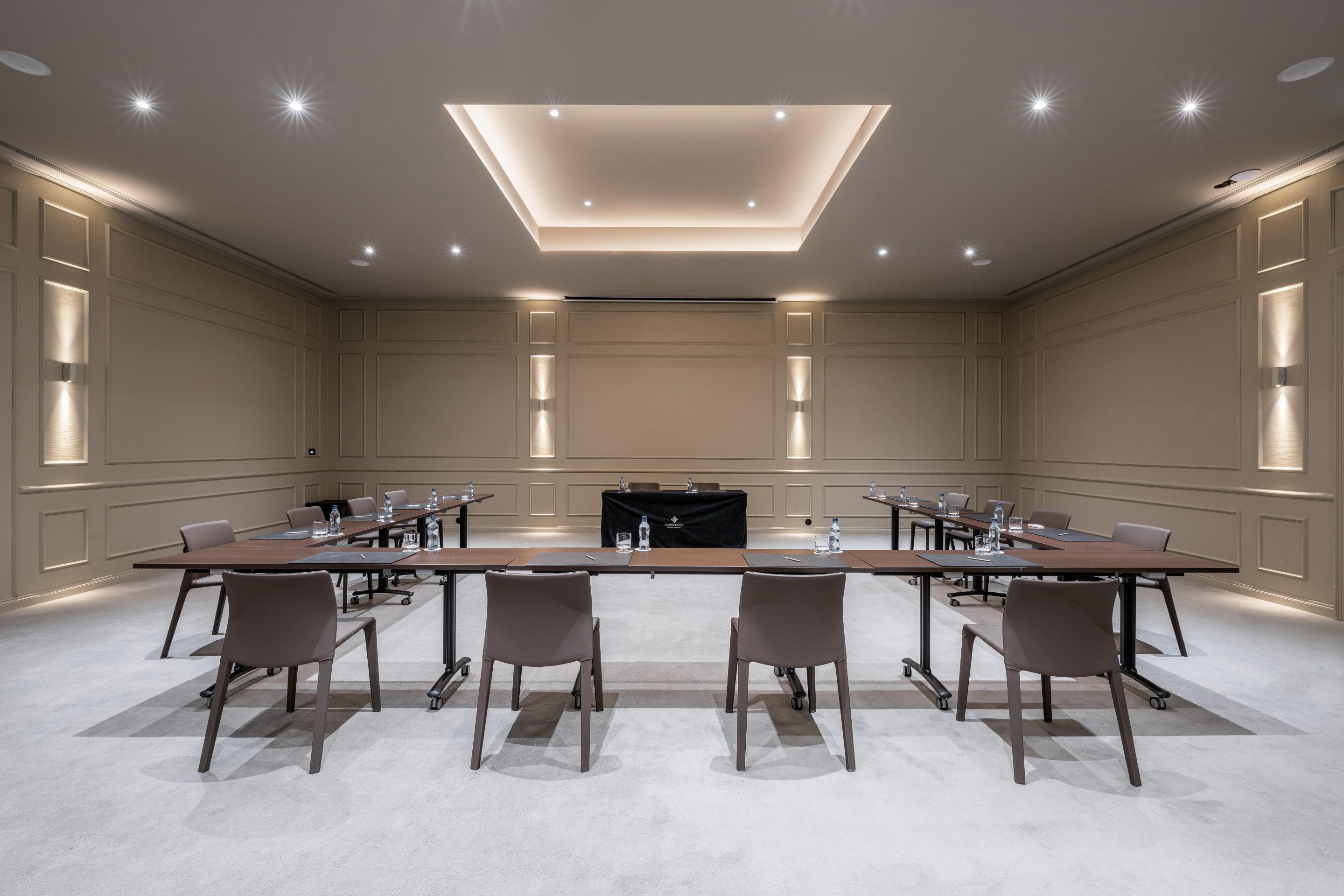 Grand Hotel Acores Atlantico Ponta Delgada  Exterior photo Meeting room